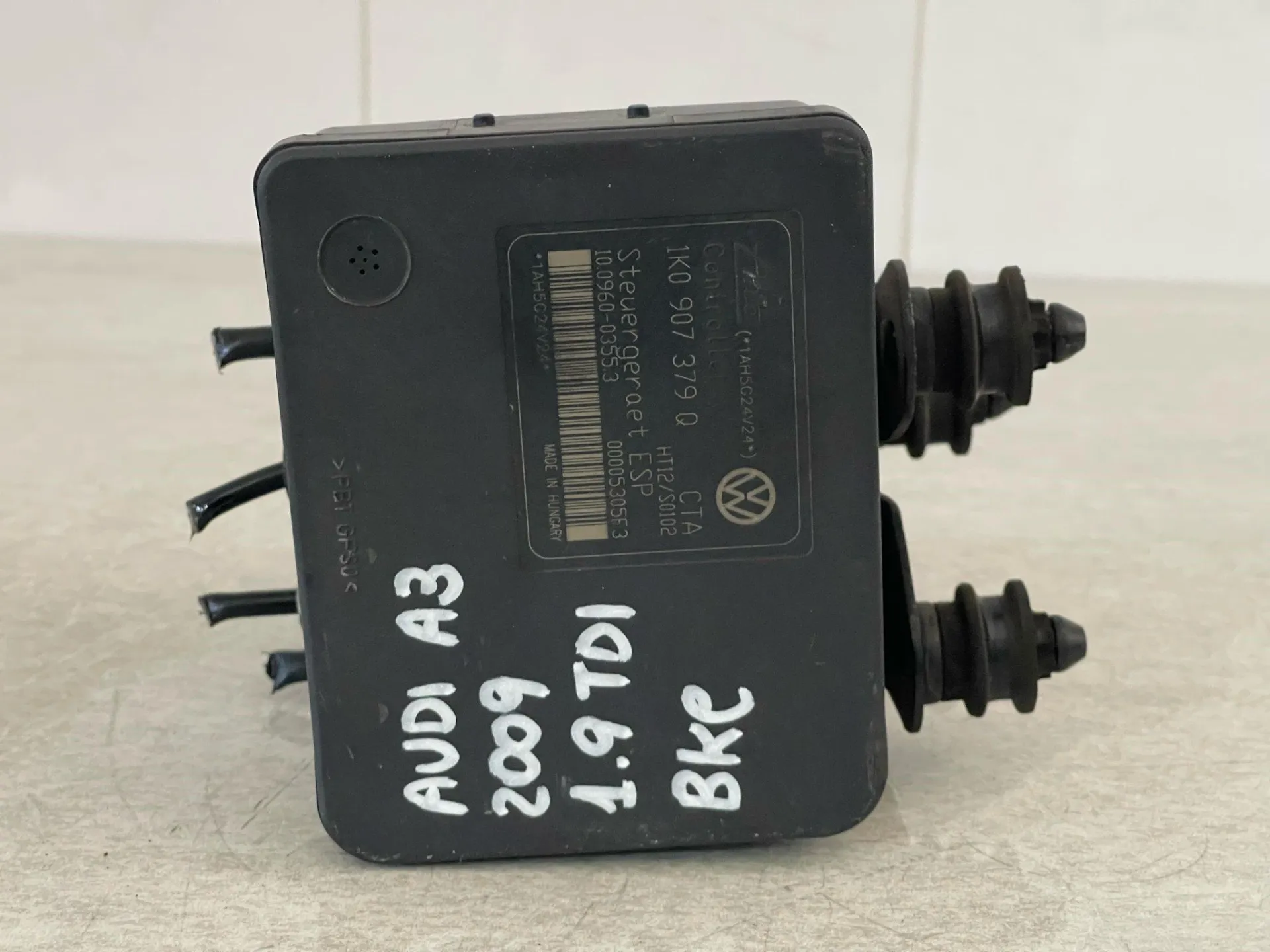 ABS con codice 1K0614517M da AUDI A3 Serie (8P1) Diesel 1900 (08>12)