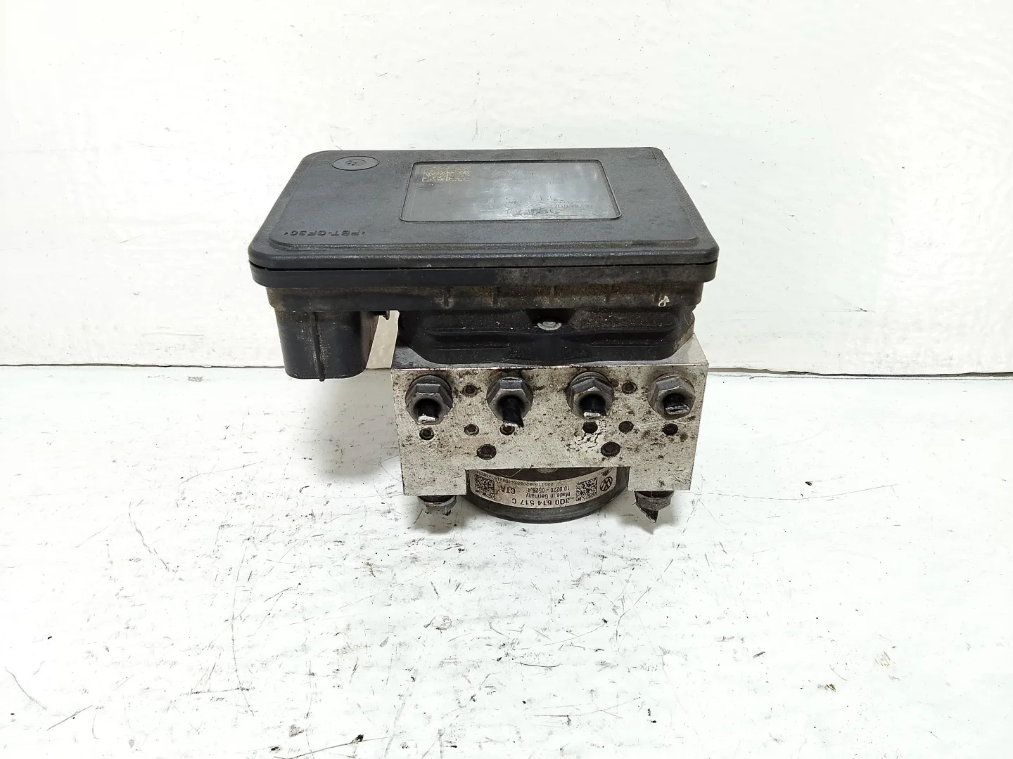 ABS con codice 3Q0907379C da SKODA Octavia S.Wagon 5° Serie (5E5) con codice motore CPW Bifuel/Metano 1400 (16>20)