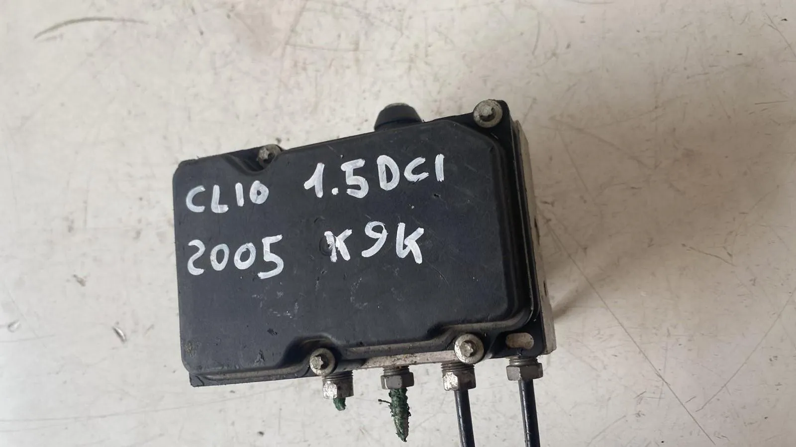ABS con codice 0265800559 da RENAULT Clio Serie con codice motore K9K/K9K Diesel 1500 (04>08)