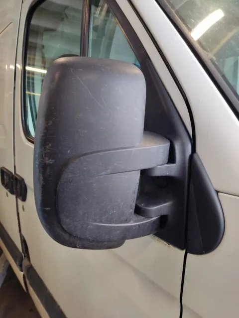 FANALE POST SX RENAULT MASTER 03>10