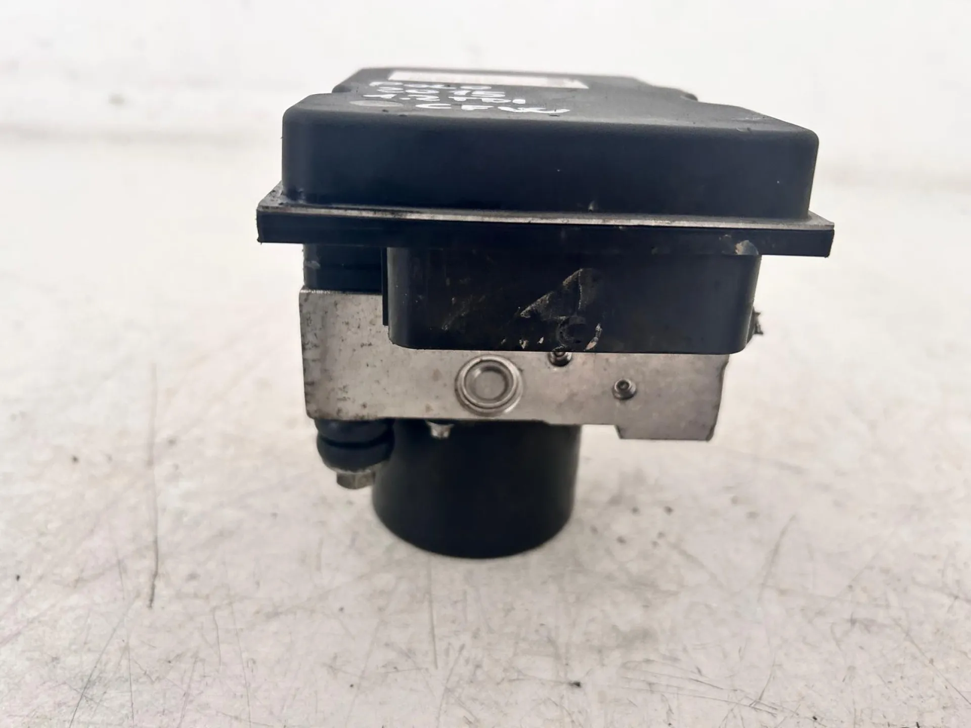 ABS con codice 0265239056 da VOLKSWAGEN Polo 5° Serie Diesel 1200 (09>17)