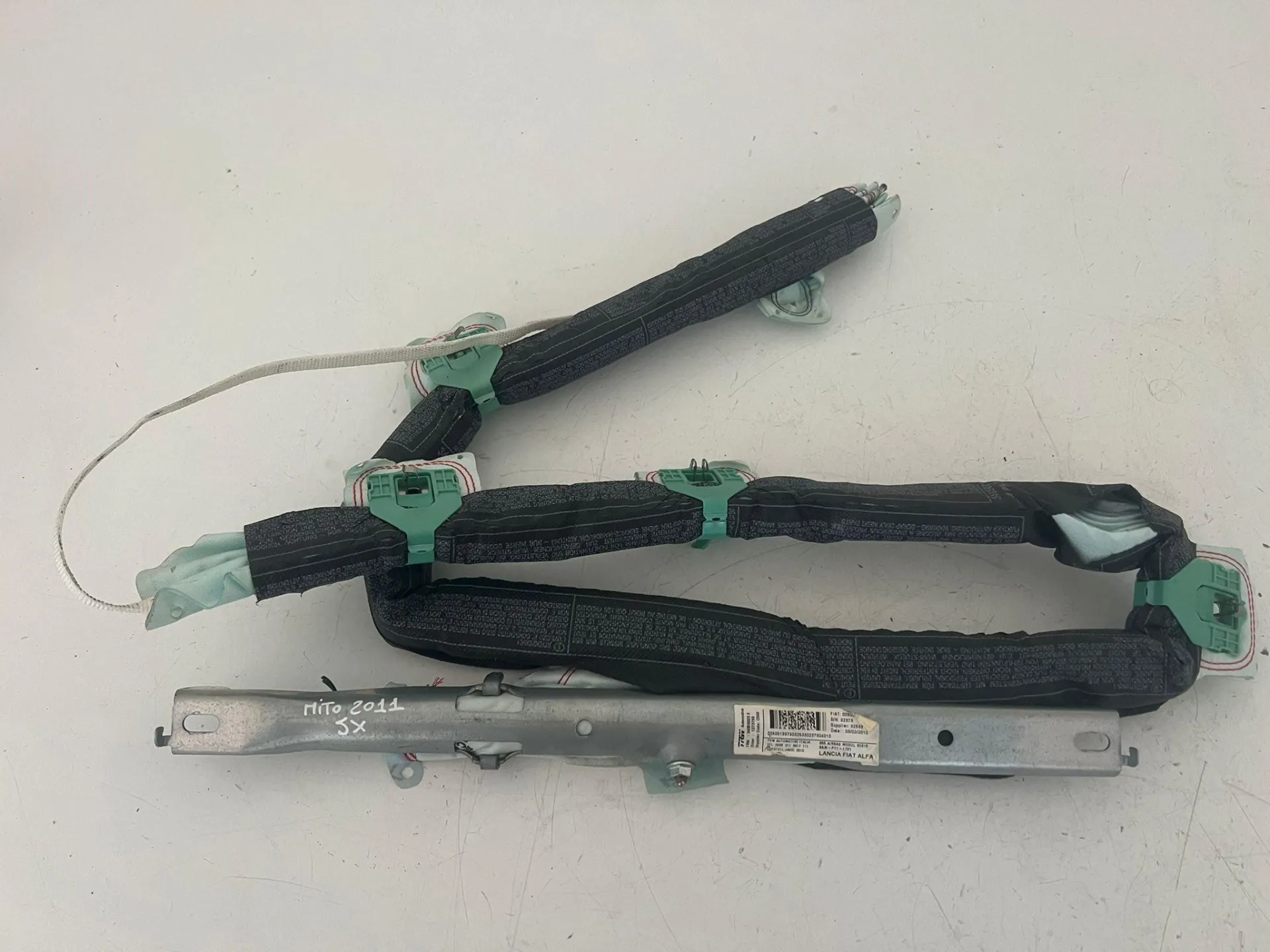 AIRBAG A TENDINA LATO SINISTRO con codice 00505189790 da ALFA ROMEO Mito Serie (955_) (08>)