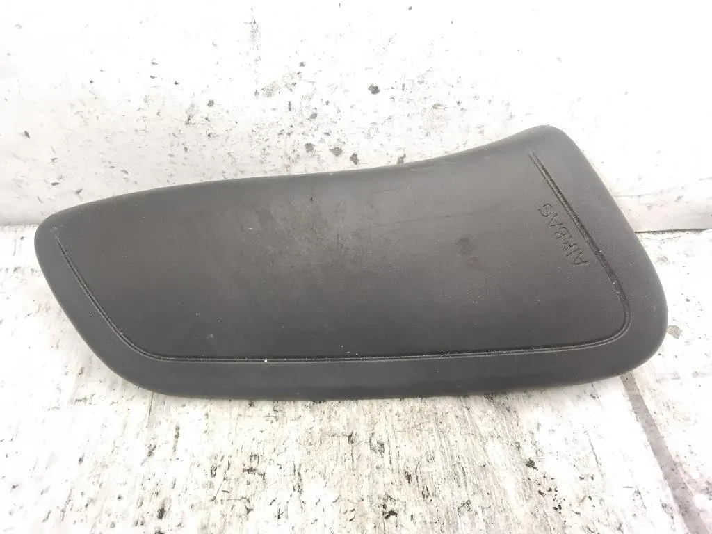 AIRBAG SEDILE SINISTRO con codice 73920-YV020 621366300 da TOYOTA Aygo 3° Serie (15>)