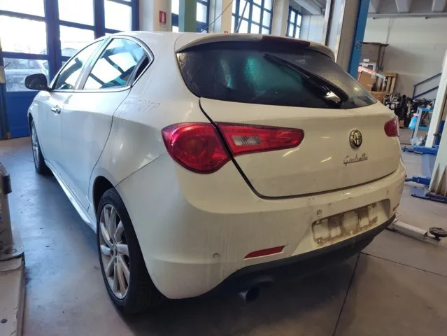CENTRALINA FUSIBILI ALFA ROMEO GIULIETTA 01/10>