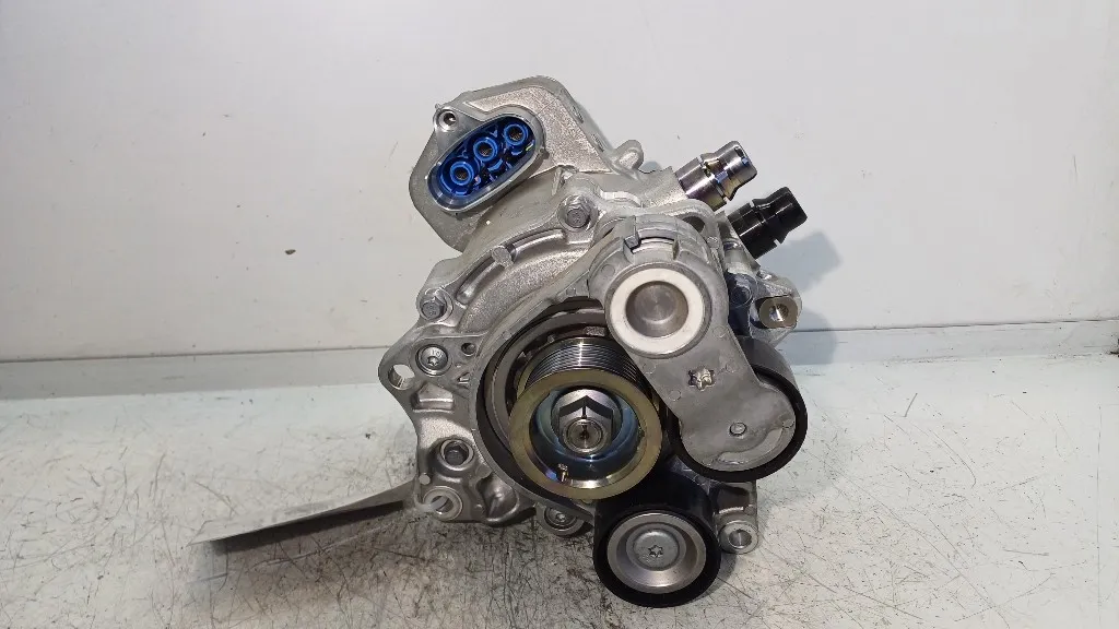 ALTERNATORE JEEP Renegade Serie 05190303AF/1FB120220607 46337540 hybrid 1332 (18>)