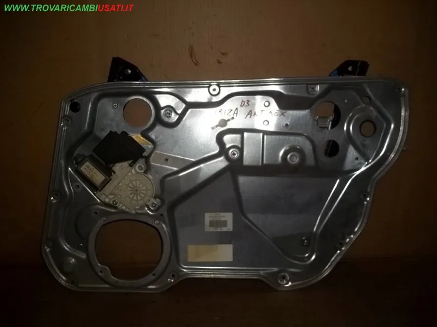ALZACRIST.ELETTR.PORTA ANT.D. C/CONF. SEAT IBIZA (6L)