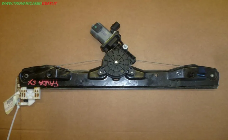 ALZACRISTALLO ELETTR. PORTA ANT. S. 2 FILI FIAT PANDA (312-33/4Q)