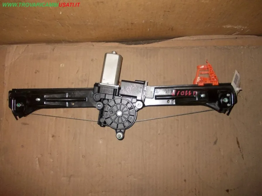 ALZACRISTALLO ELETTR. PORTA ANT. S. 5 FILI FIAT PANDA (312-33)