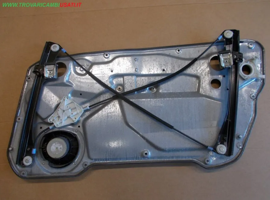ALZACRISTALLO ELETTR.PORTA S. 3 PORTE CON CENTRALINA SEAT IBIZA (6L)