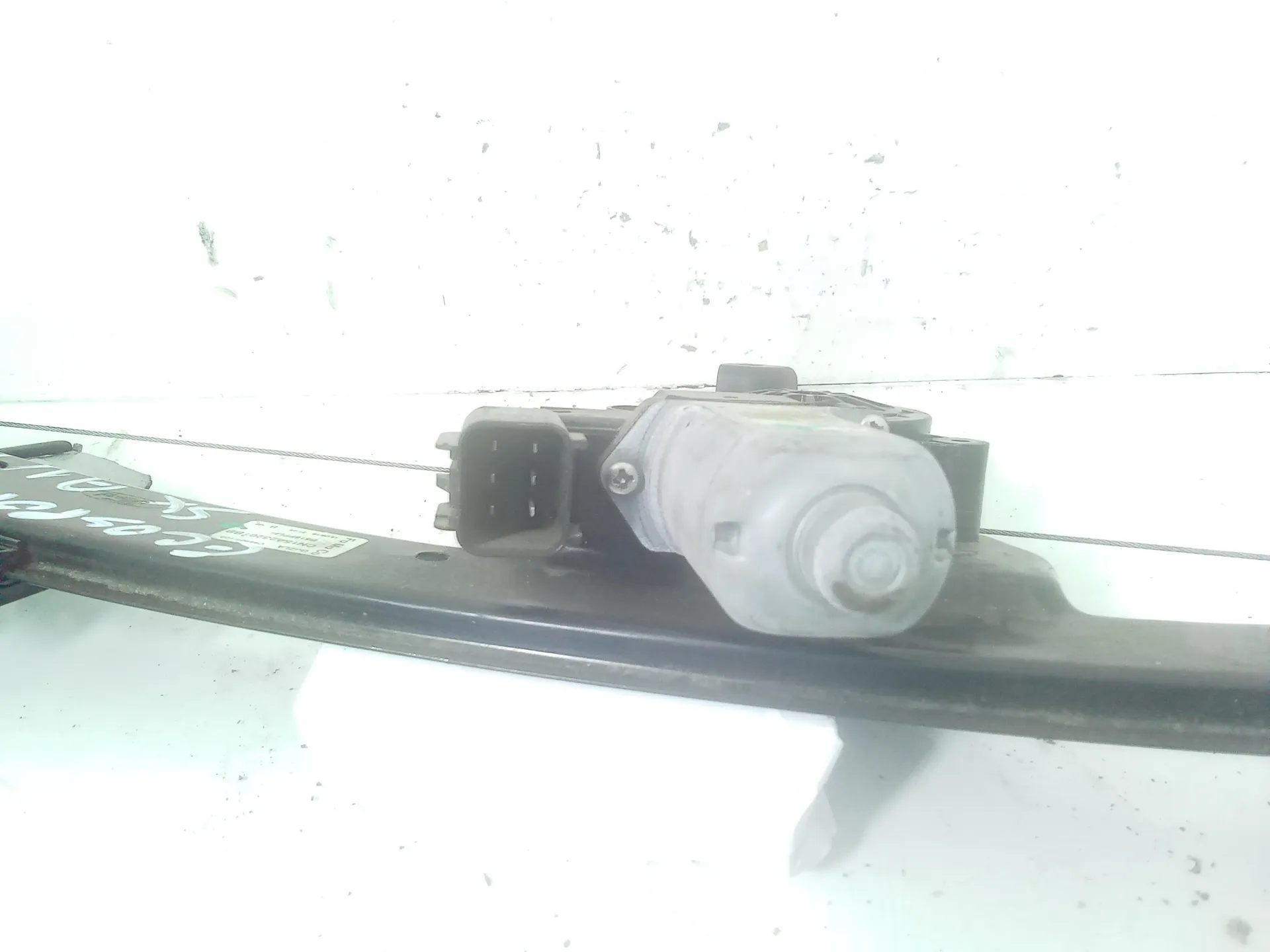 ALZACRISTALLO ELETTRICO ANT. SX con codice Cn15a23201bb da FORD EcoSport Serie (15>)