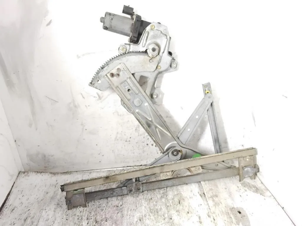 ALZACRISTALLO ELETTRICO ANT. SX con codice 60672257 da ALFA ROMEO 166 Serie (936_) (98>03)