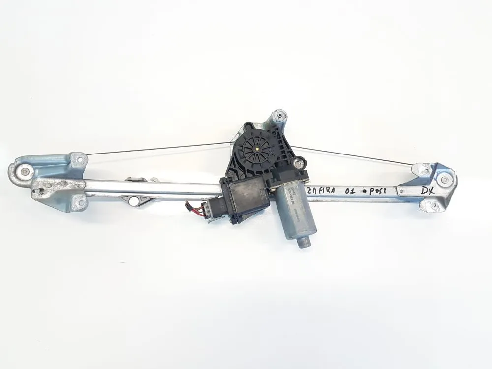 ALZACRISTALLO ELETTRICO POST. DX con codice 90579540 da PASS. OPEL Zafira A 2200 Diesel 92 (2001)