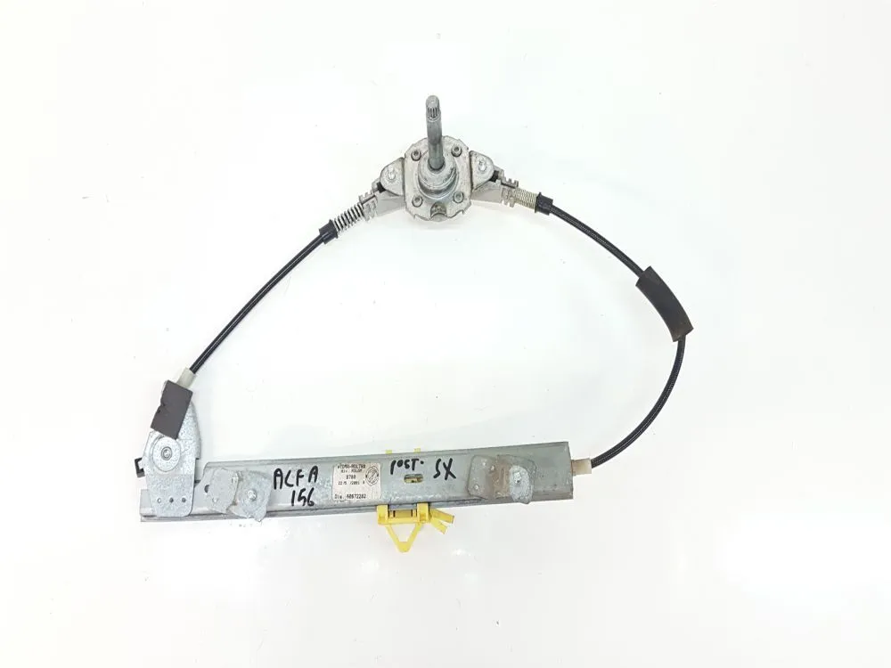 ALZAVETRO MANUALE POST SX con codice 60672282 da GUIDA ALFA ROMEO 156 Berlina Serie (932_) (97>03) 1800 Benzina 103 (2003)