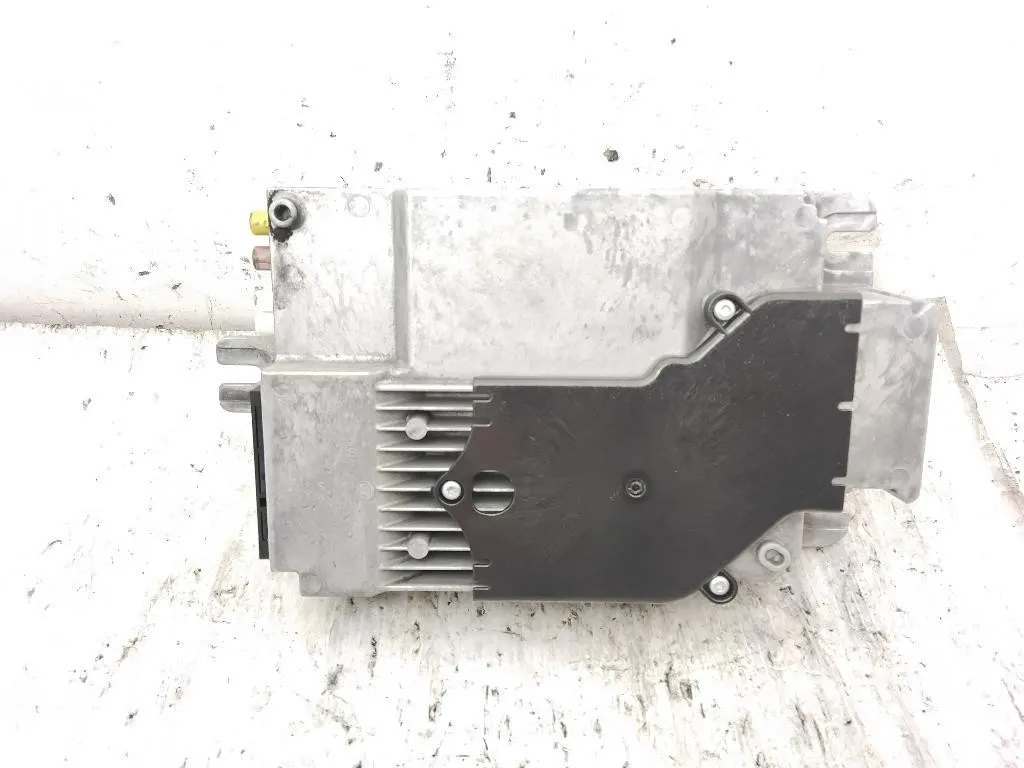AMPLIFICATORE AUTORADIO con codice 792857101 da BMW Serie 1 F40 (19>)