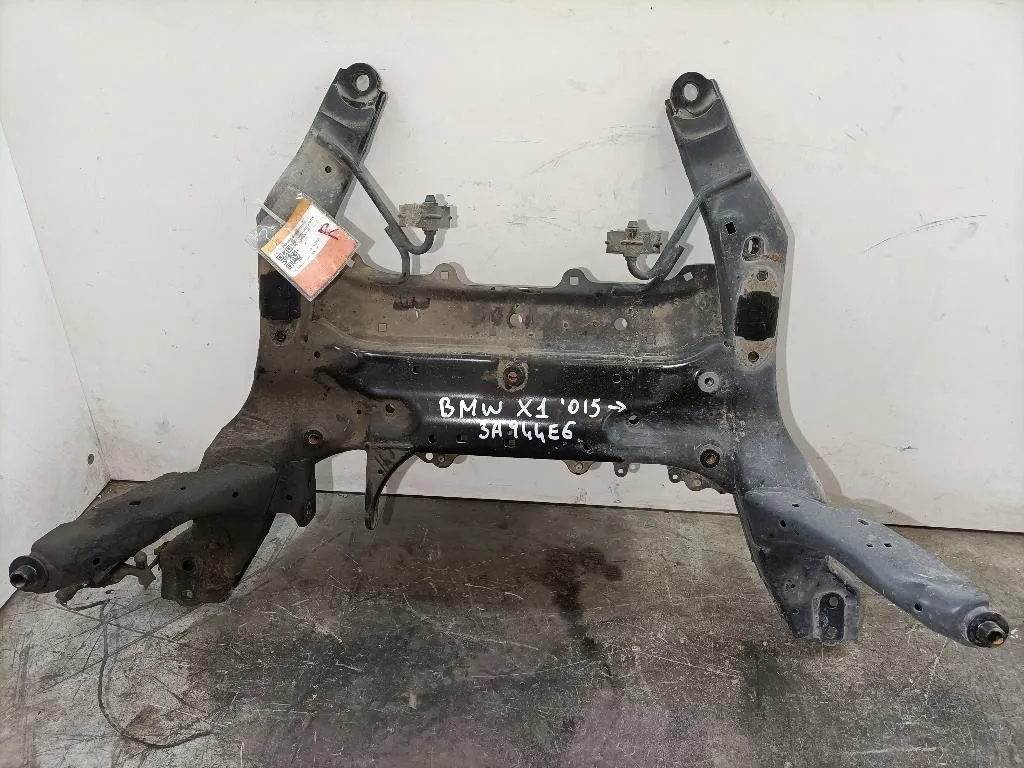 ASSALE ANTERIORE BMW X1 Serie (F48) 31116872729 B47C20A diesel 1995 (15>)