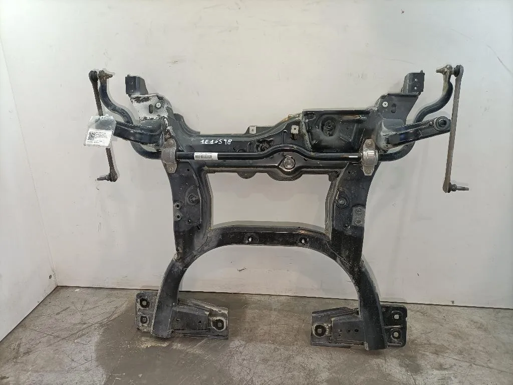 ASSALE ANTERIORE con codice A2466201200 da MERCEDES CLA Shooting Brake 651930 diesel 2143 (15>>)