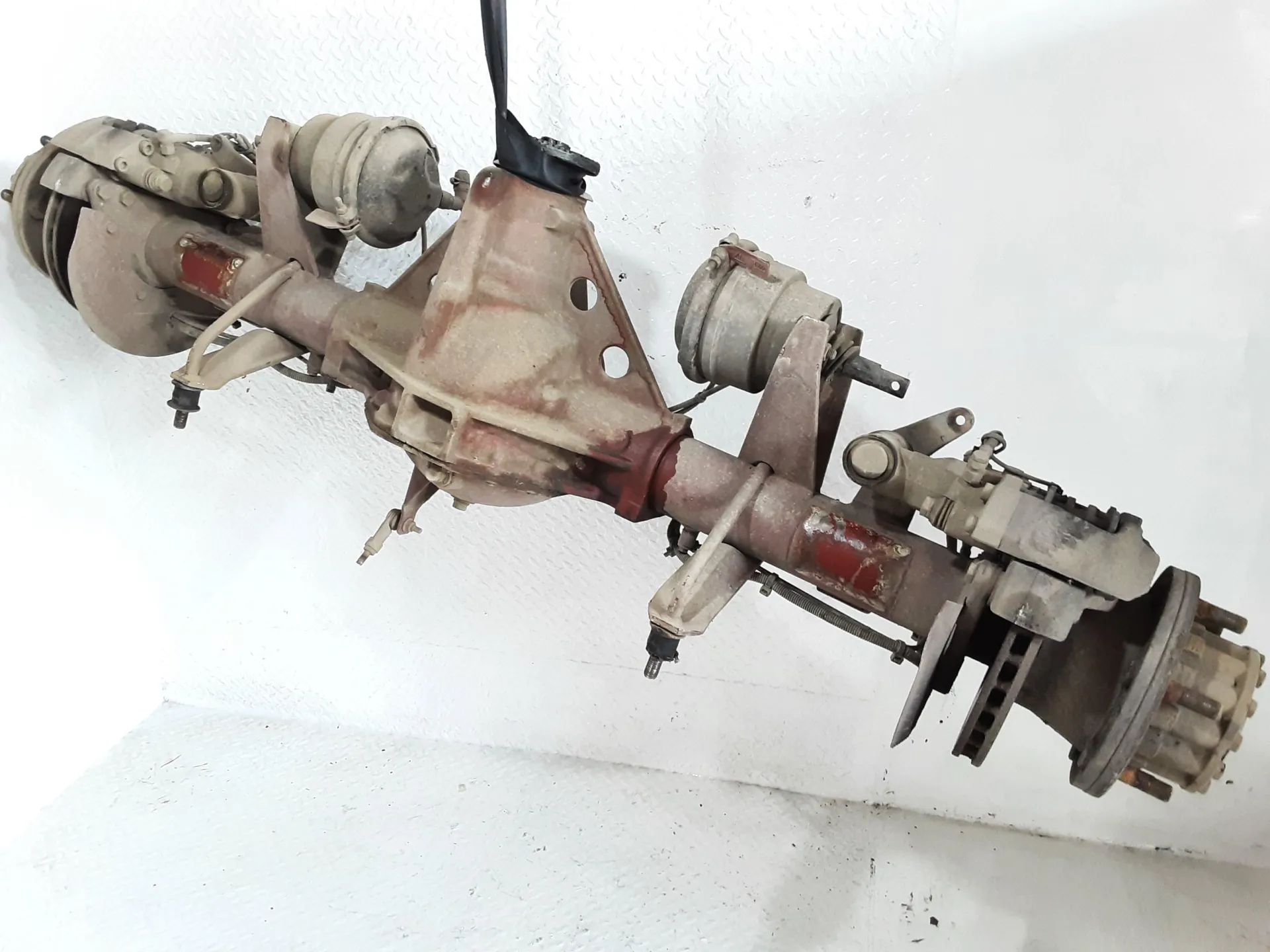 ASSALE POSTERIORE con codice 7171338 da IVECO Eurocargo 75E15 Serie Diesel 3908 (94>02)