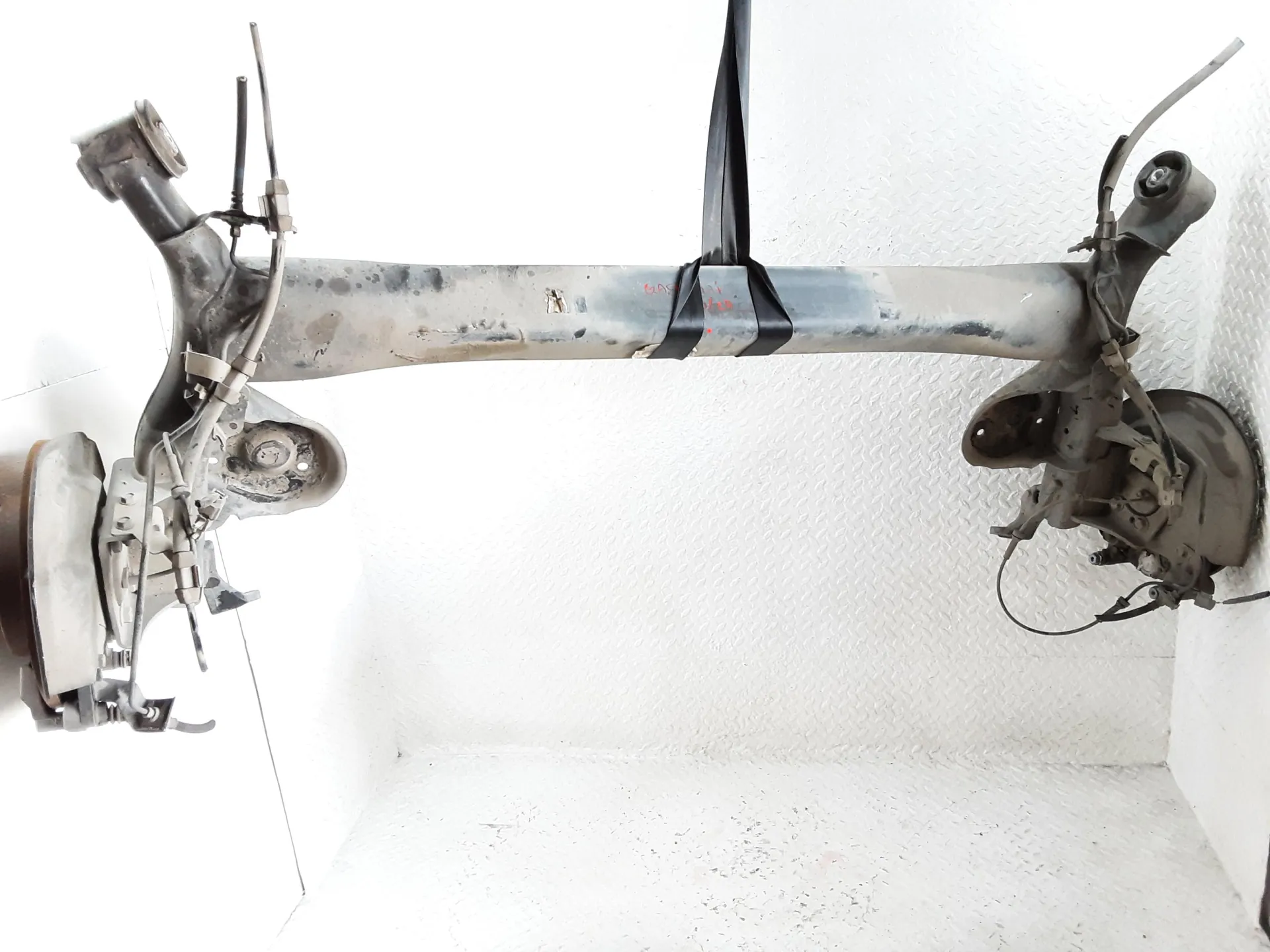 ASSALE POSTERIORE NISSAN Qashqai Serie con codice motore K9K/K9K 636, K9K 646 636, con codice motore K9K/K9K 636, K9K 646 646 Diesel 1500 (14>)