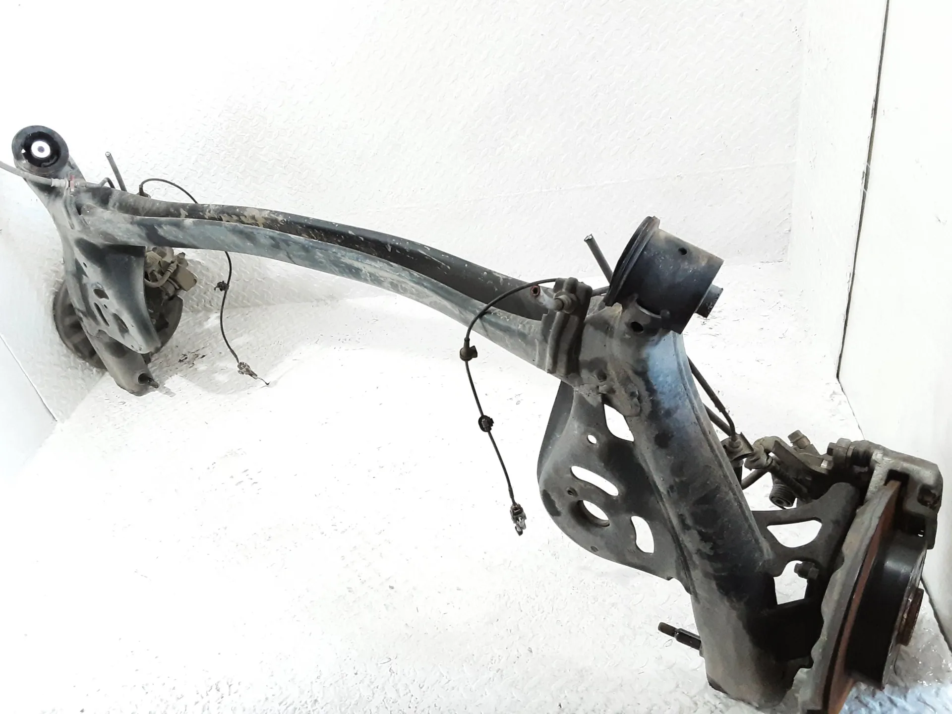 ASSALE POSTERIORE SUZUKI S-CROSS Serie con codice motore K10C/K10C Benzina 1000 (13>)
