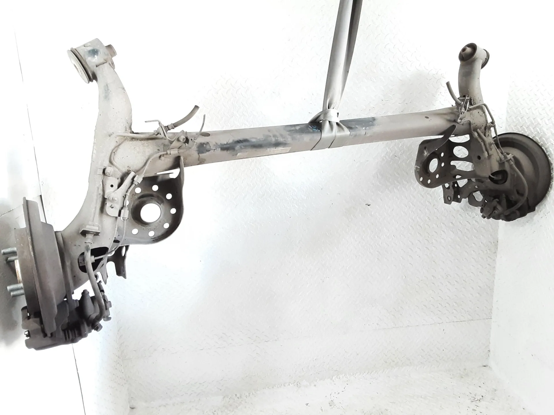 ASSALE POSTERIORE TOYOTA IQ 1° Serie 1KR-FE Benzina 998 (09>)