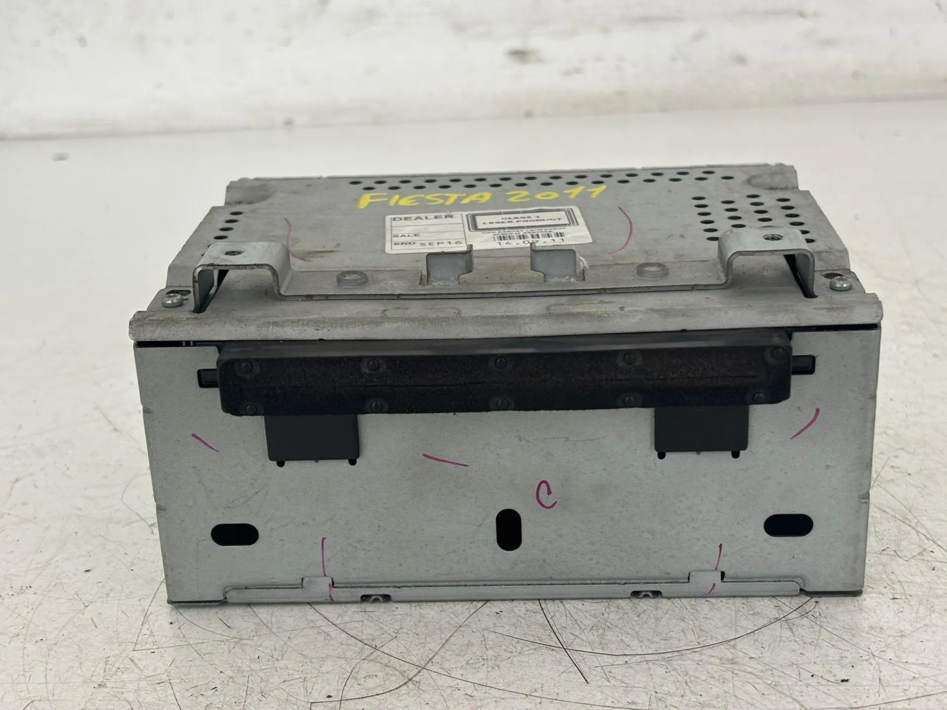 AUTORADIO con codice 10R-035512 da FORD Fiesta 6° Serie (08>17)