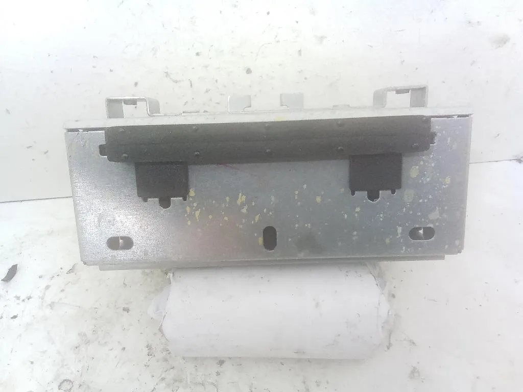 AUTORADIO con codice 8A6T-18C815-BR da FORD Fiesta 6° Serie (08>17)