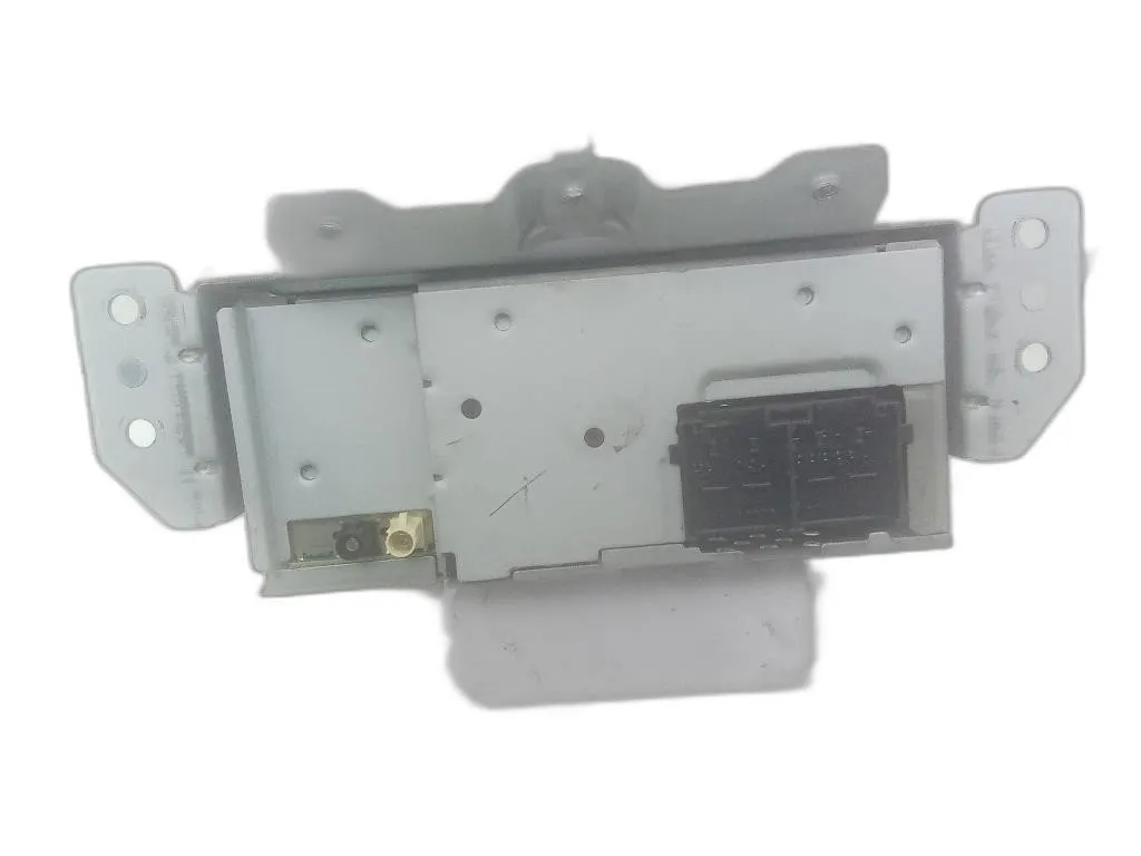 AUTORADIO con codice H1BT-18C815-UM da FORD Fiesta 7° Serie (17>>)