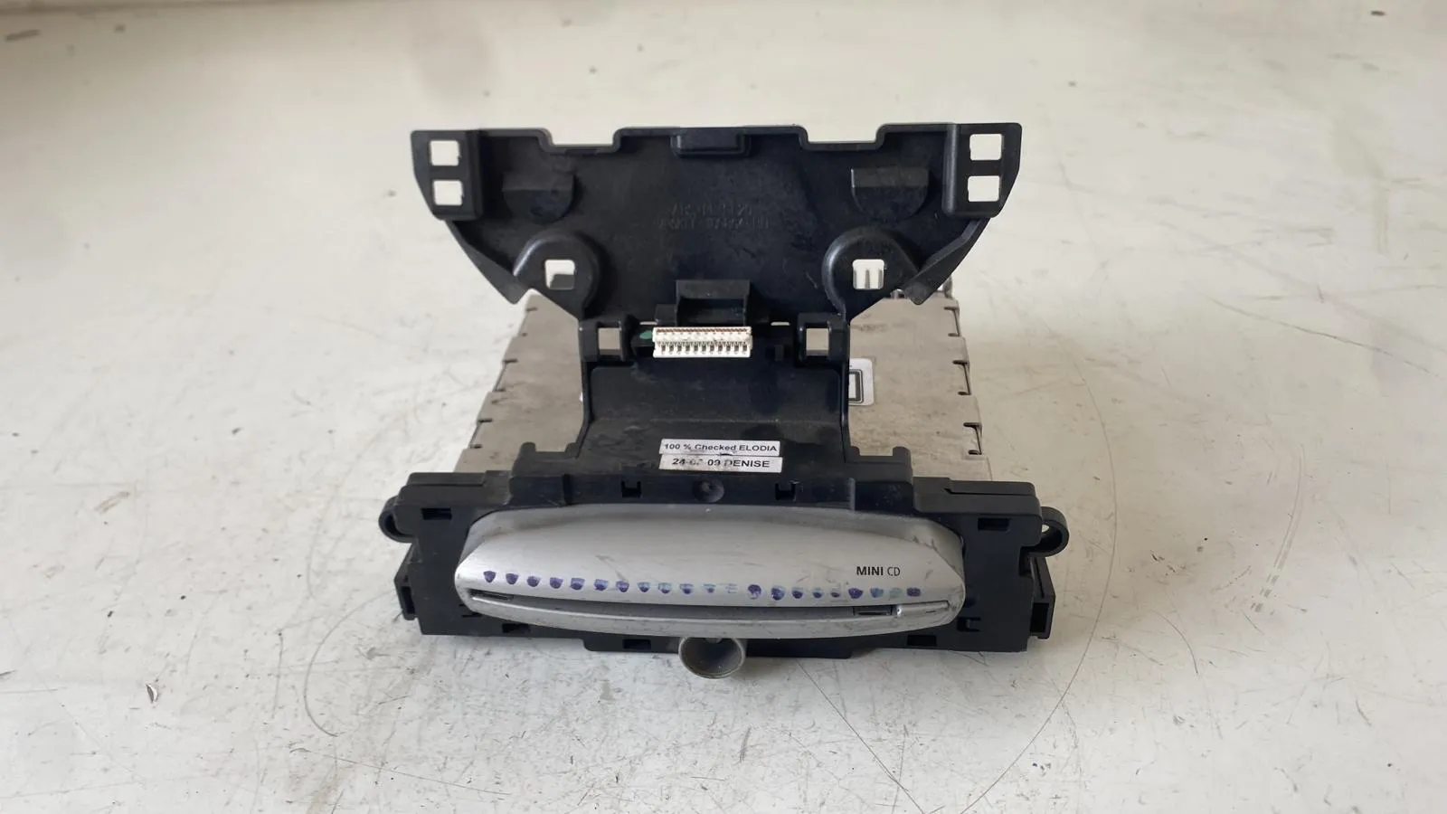 AUTORADIO con codice VP8KCF-18C815-AD da MINI Cooper 2° Serie (06>13)