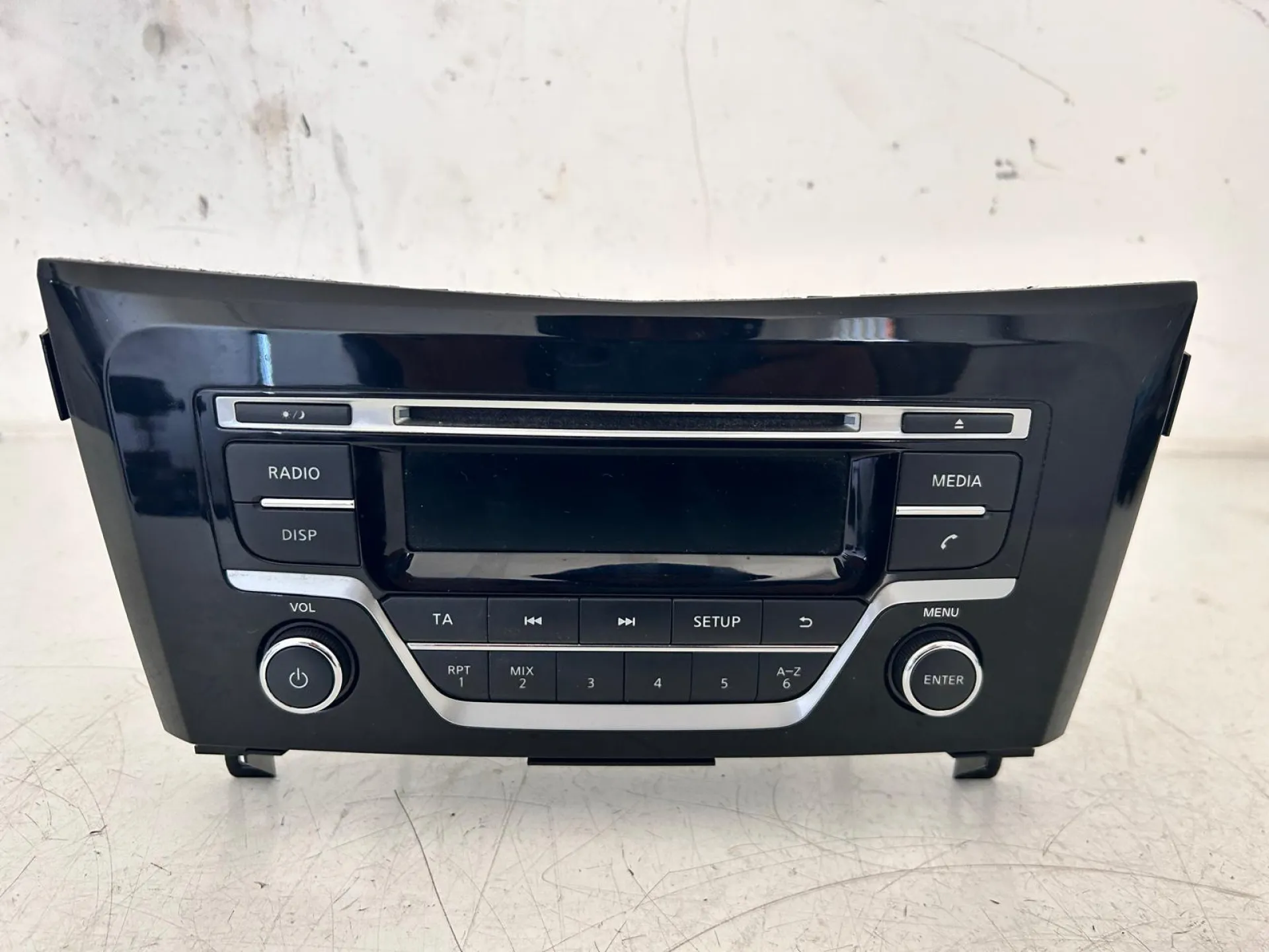 AUTORADIO con codice 28185HV00A da NISSAN Qashqai Serie (14>)