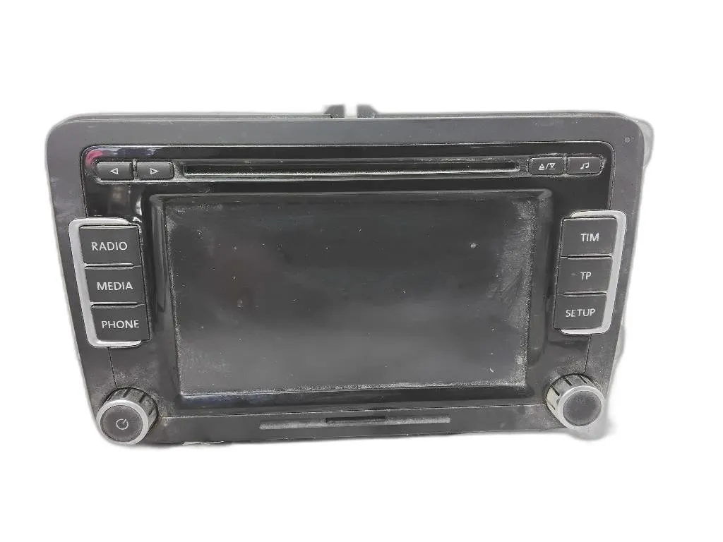AUTORADIO con codice 3C8035195 7647239360 da VOLKSWAGEN Passat Variant 4° Serie (05>10)