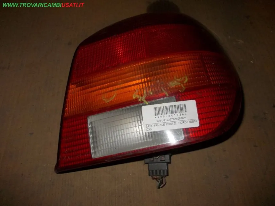 BASE FANALE POST.D. FORD FIESTA (CX)