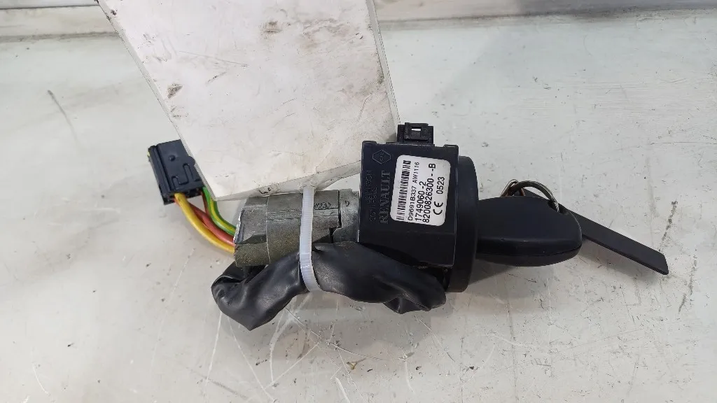 BLOCCASTERZO DACIA Sandero 1° Serie 487006886R K7J710 (08>12)