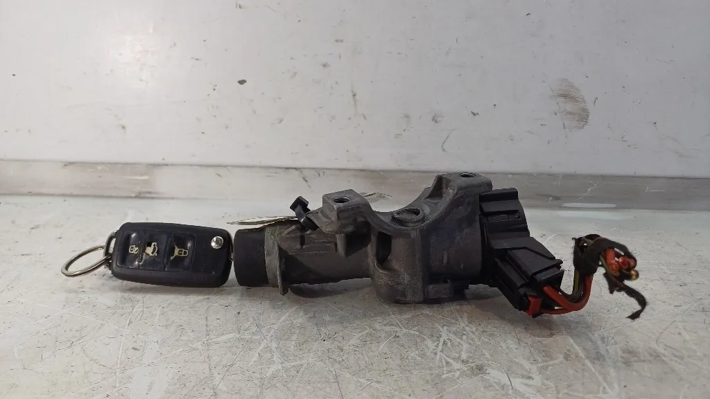 BLOCCASTERZO SEAT Ibiza Serie 6R0905851D/6R0905865 CFWA (12>15)