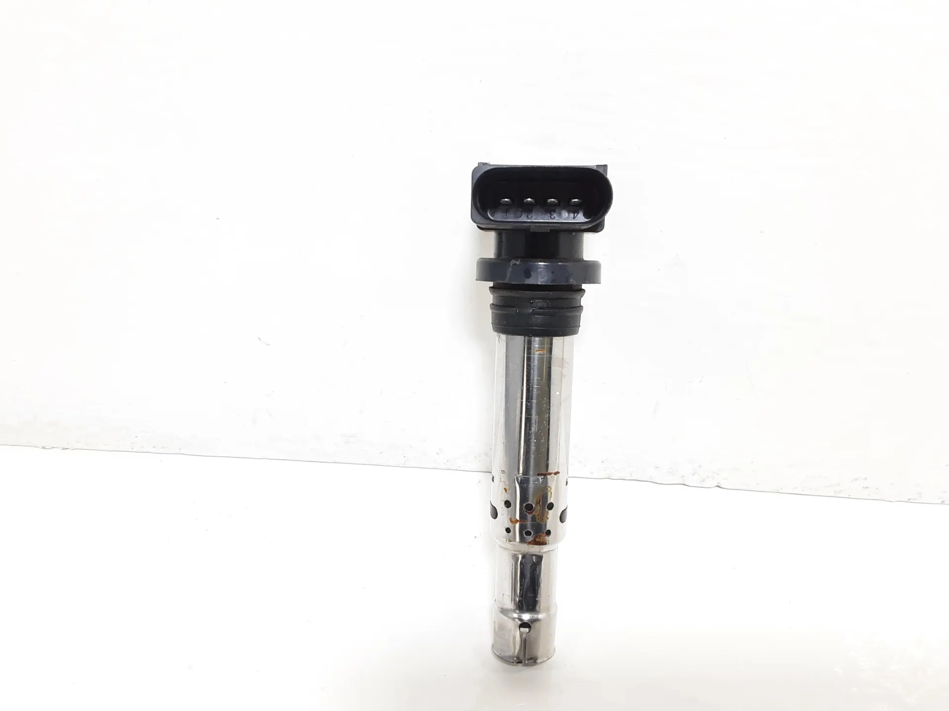 BOBINA con codice 036905715F da VOLKSWAGEN Polo 5° Serie con codice motore CGP/CGPAA Benzina 1200 (09>17)