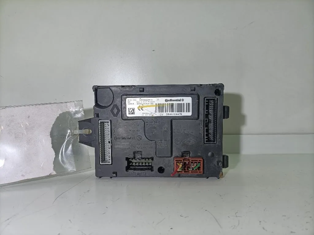 BODY COMPUTER DACIA Sandero Serie II 284B10447R K9K872 (12>20)