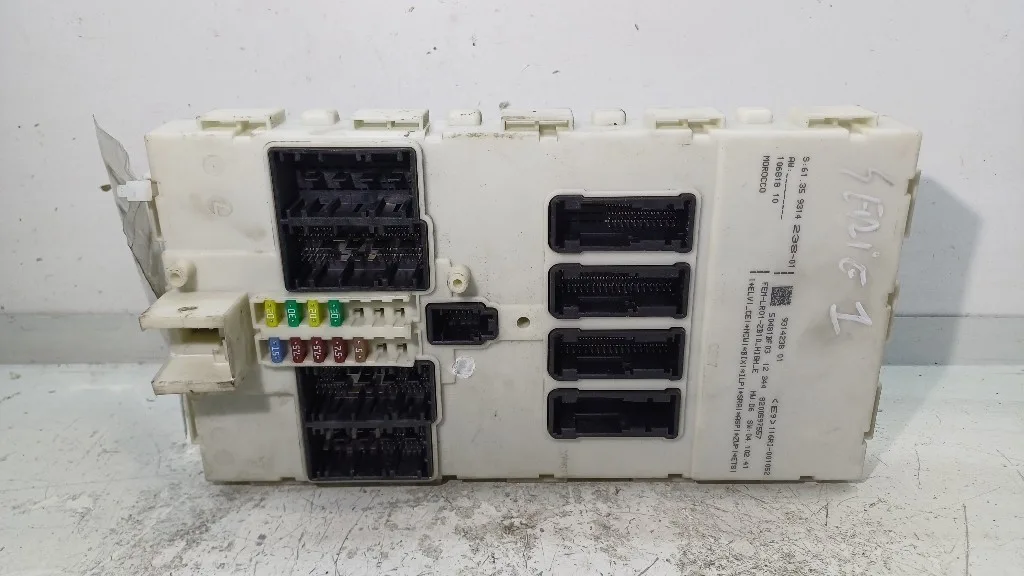 BODY COMPUTER BMW Serie 1 F20 931423801/8200597557/116RI-001052 N47D16A (11>19)