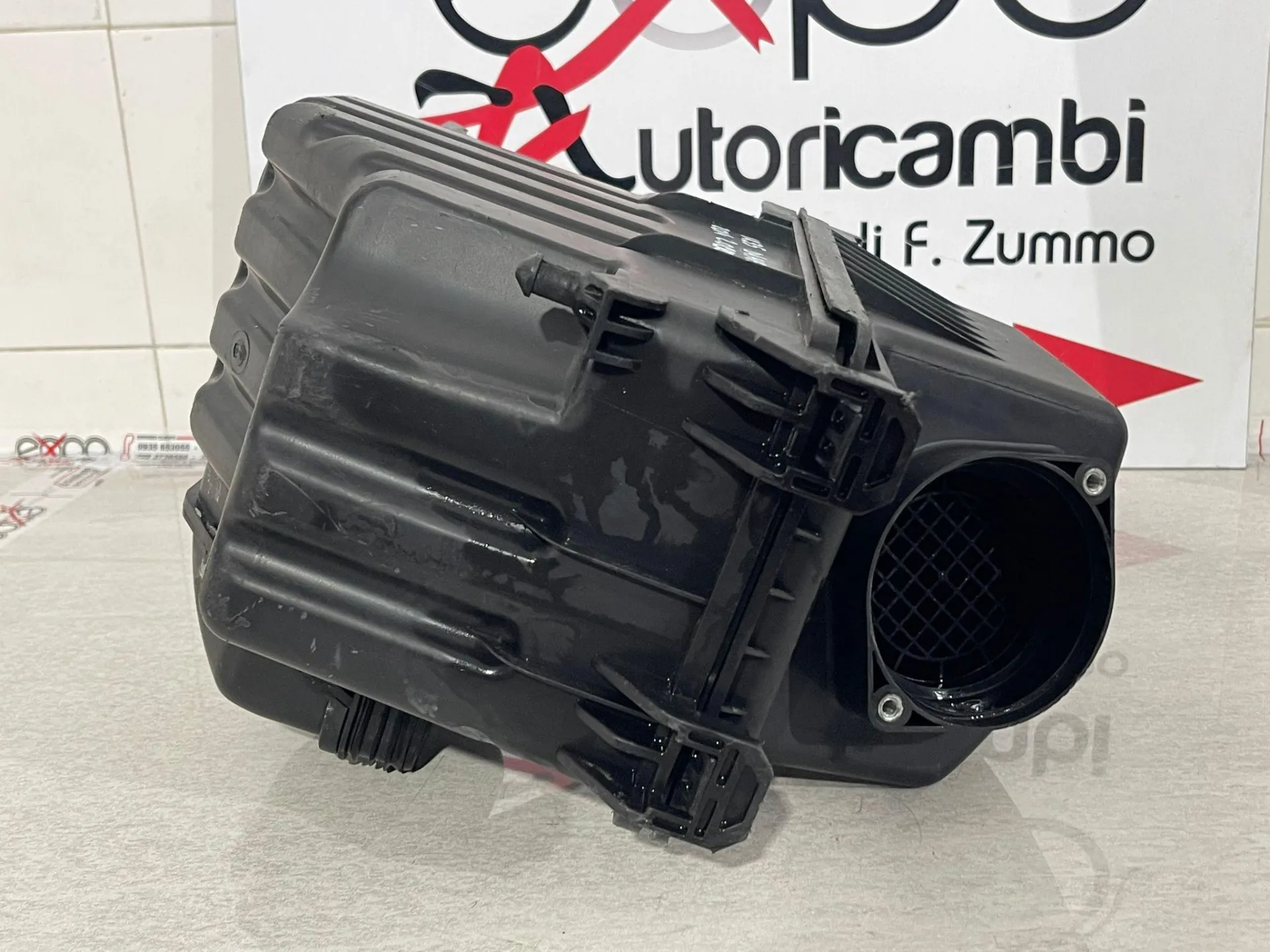 BOX SCATOLA FILTRO ARIA HYUNDAI iX35 1° Serie 281102S100 Diesel 2000 (10>)
