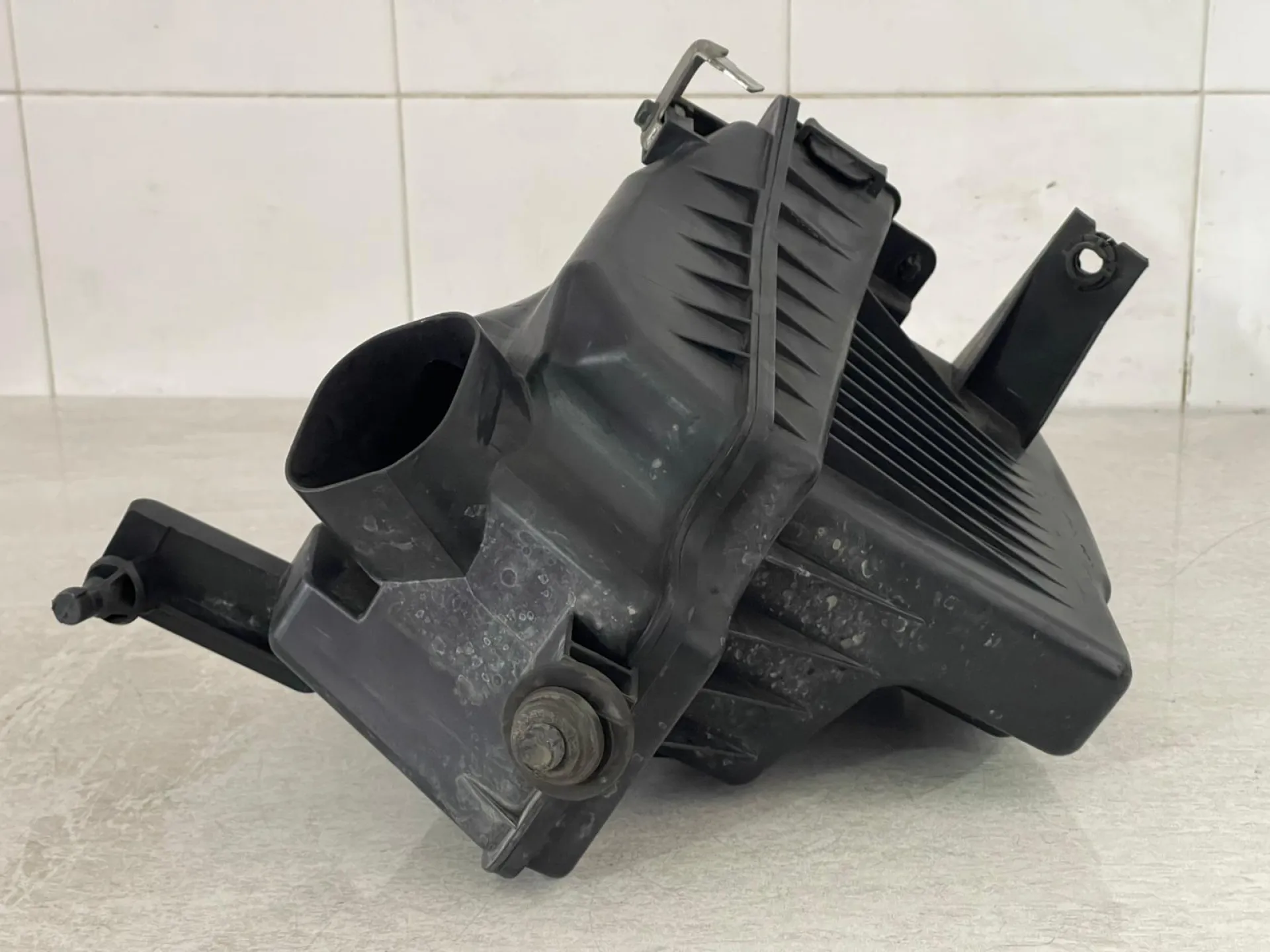 BOX SCATOLA FILTRO ARIA NISSAN Qashqai 1° Serie 16500JD50E Diesel 1500 (06>09)