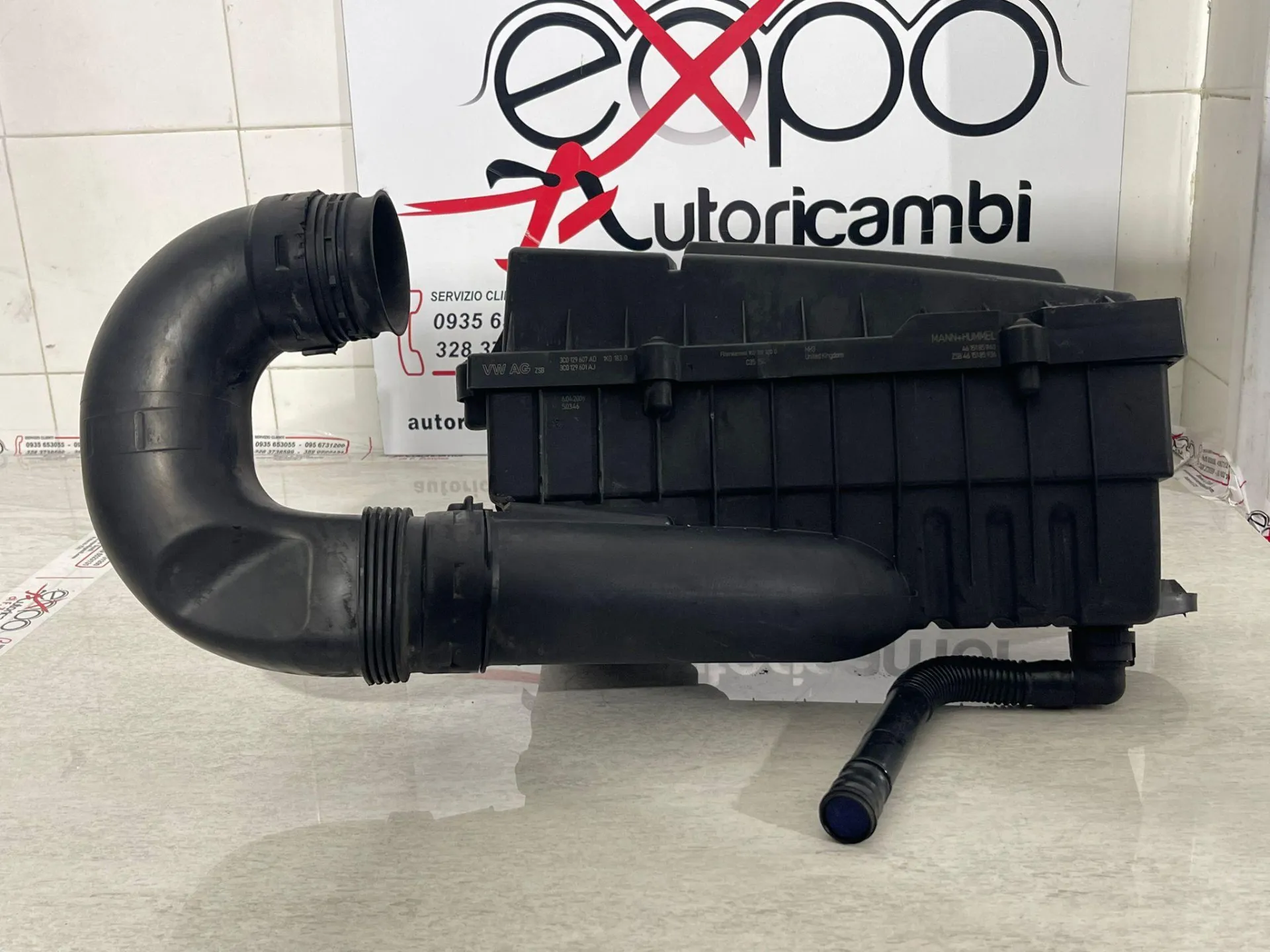 BOX SCATOLA FILTRO ARIA con codice 3C0129607AD da SEAT Leon 3° Serie Diesel 1900 (09>13)