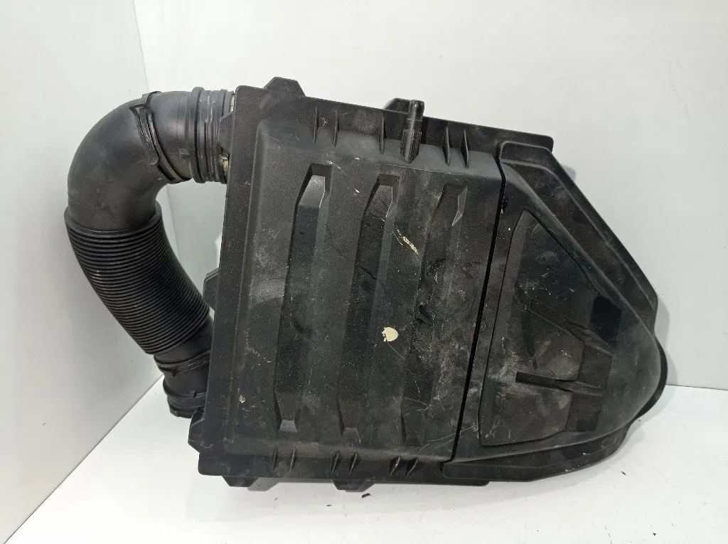 BOX SCATOLA FILTRO ARIA VOLKSWAGEN Polo 6° Serie 04C129601M DBYA bifuel/metano 999 (17>)