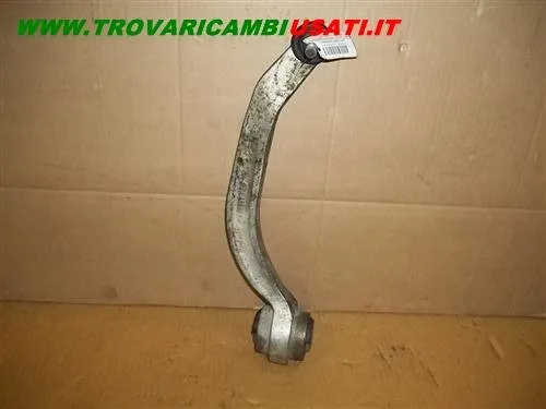 BRACCIO OSC.INF.POST.D.SOSP.ANT VOLKSWAGEN PASSAT (3B)