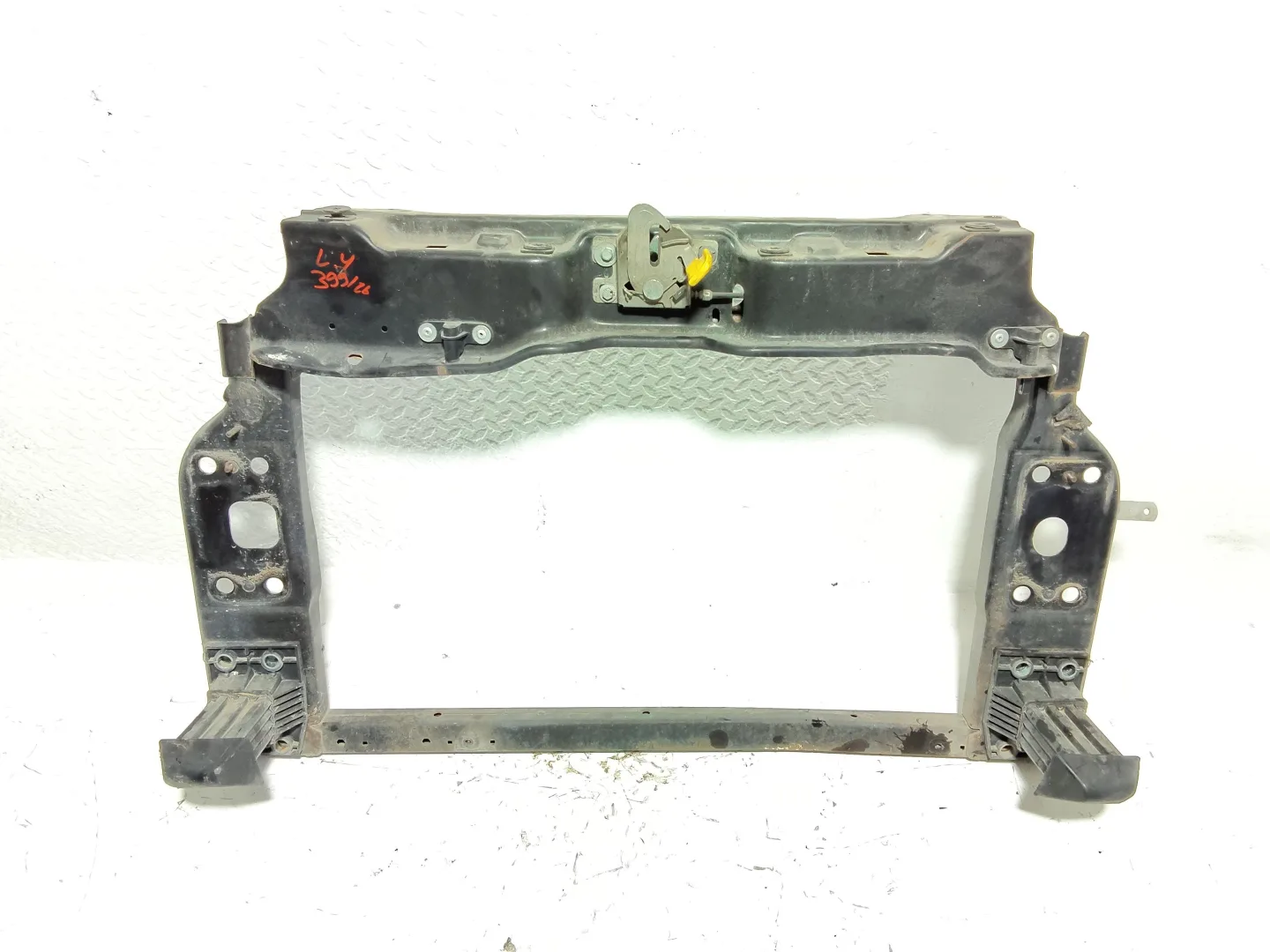 CALANDRA con codice 52156786 da LANCIA Ypsilon 4° Serie (11>23)