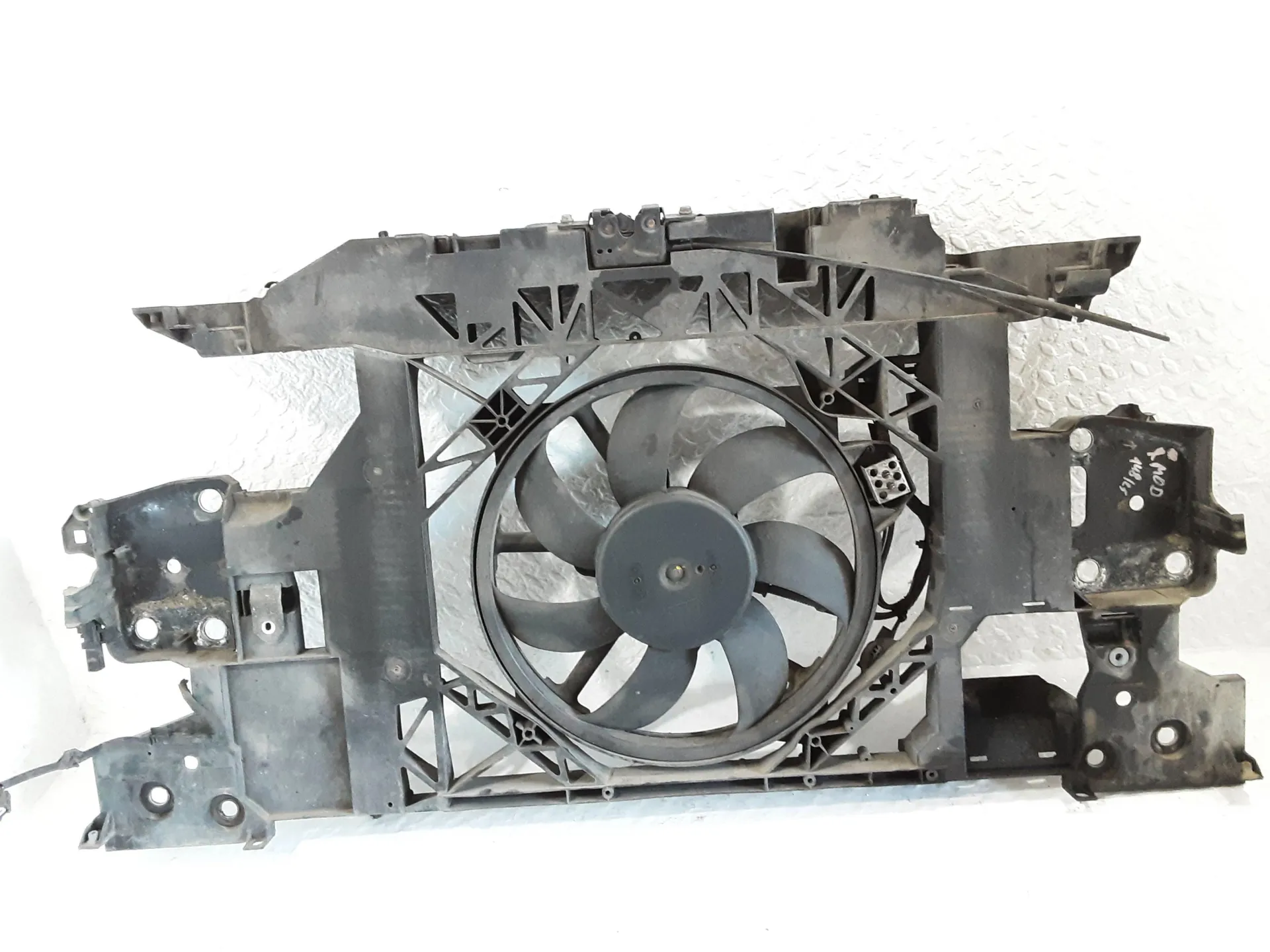 CALANDRA RENAULT Scenic Serie (09>16)