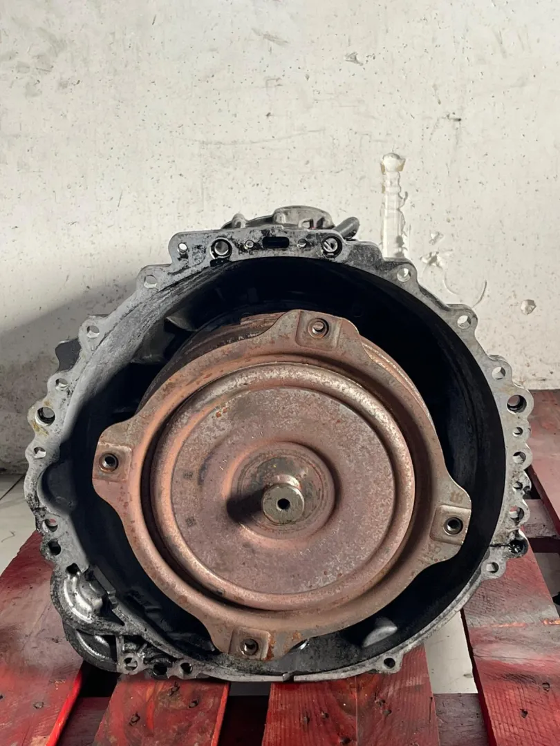 CAMBIO AUTOMATICO CON CONVERTITORE DI COPPIA con codice 1068401308 da LAND ROVER Range Rover SPORT con codice motore 276DT Diesel 2700 (05>13)