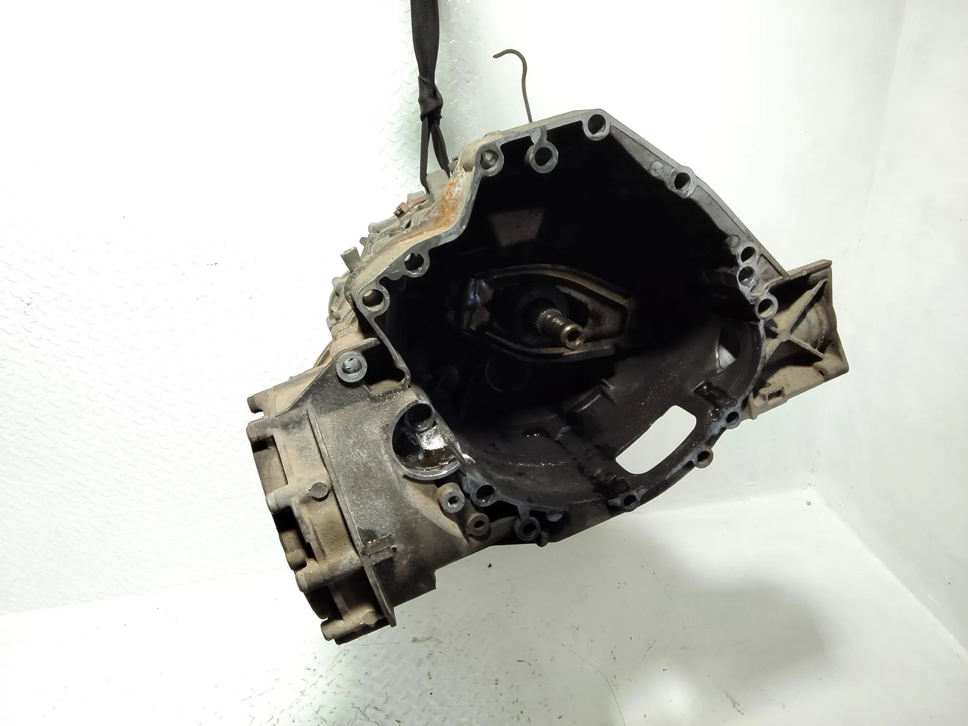 CAMBIO MANUALE COMPLETO con codice 084301453C da AUDI A4 Avant (8K5) con codice motore CAH Diesel 1968 (08>15)
