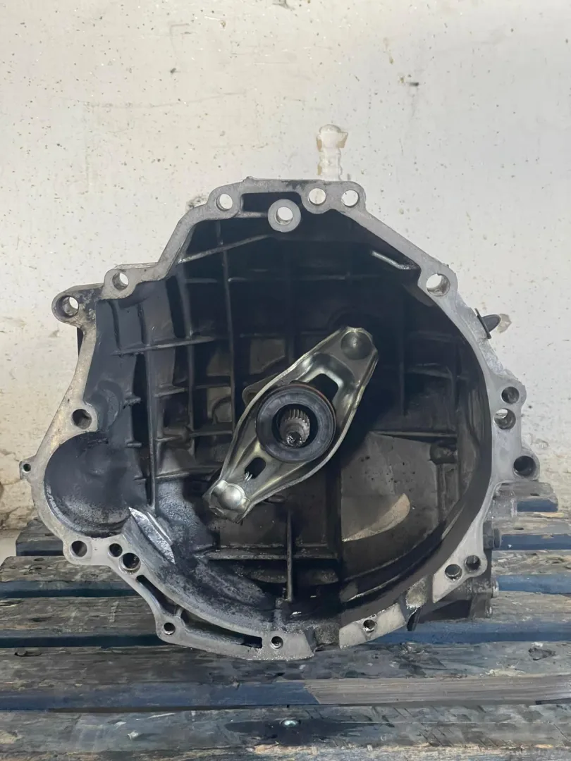 CAMBIO MANUALE COMPLETO con codice 1420037 da AUDI A4 Berlina Diesel 2000 (07>10)