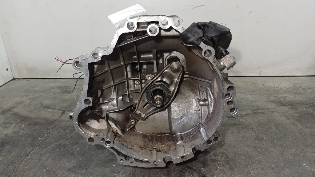CAMBIO MANUALE COMPLETO AUDI A6 Avant Serie C6 (4F5) 0A2300040L BPP diesel 2698 (04>12)
