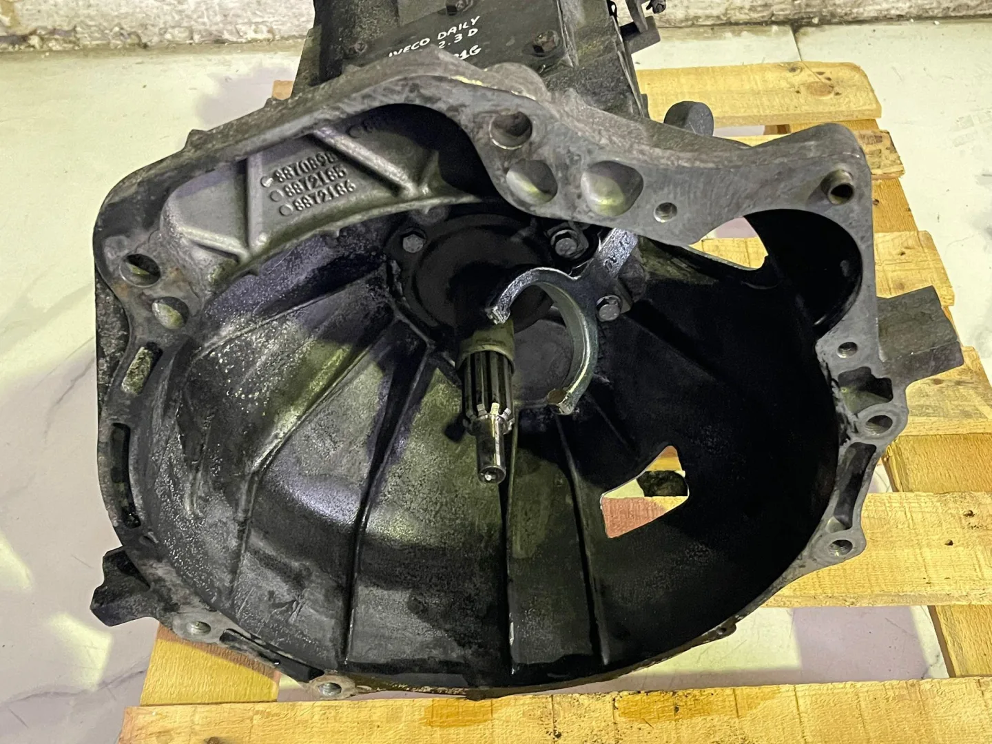 CAMBIO MANUALE COMPLETO con codice 8872186 da IVECO Daily 4° Serie con codice motore F1AE0481G Diesel 2300 (06>14)