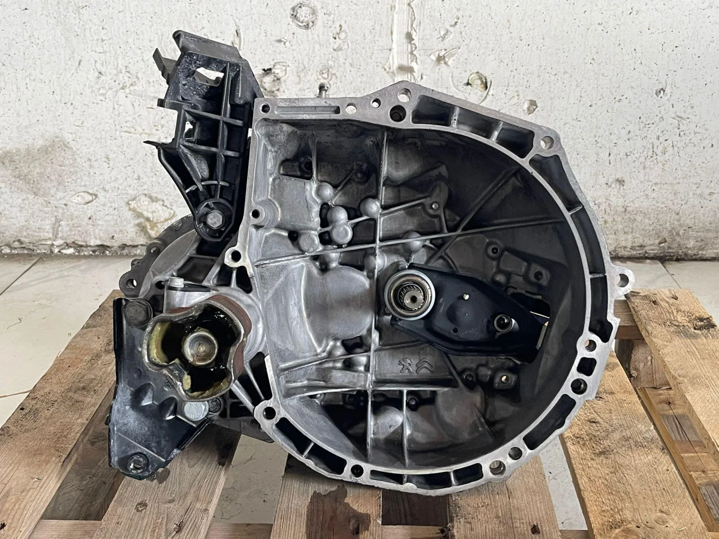 CAMBIO MANUALE COMPLETO con codice con codice motore HM05 da CITROEN C3 Serie Benzina 1200 (16>)
