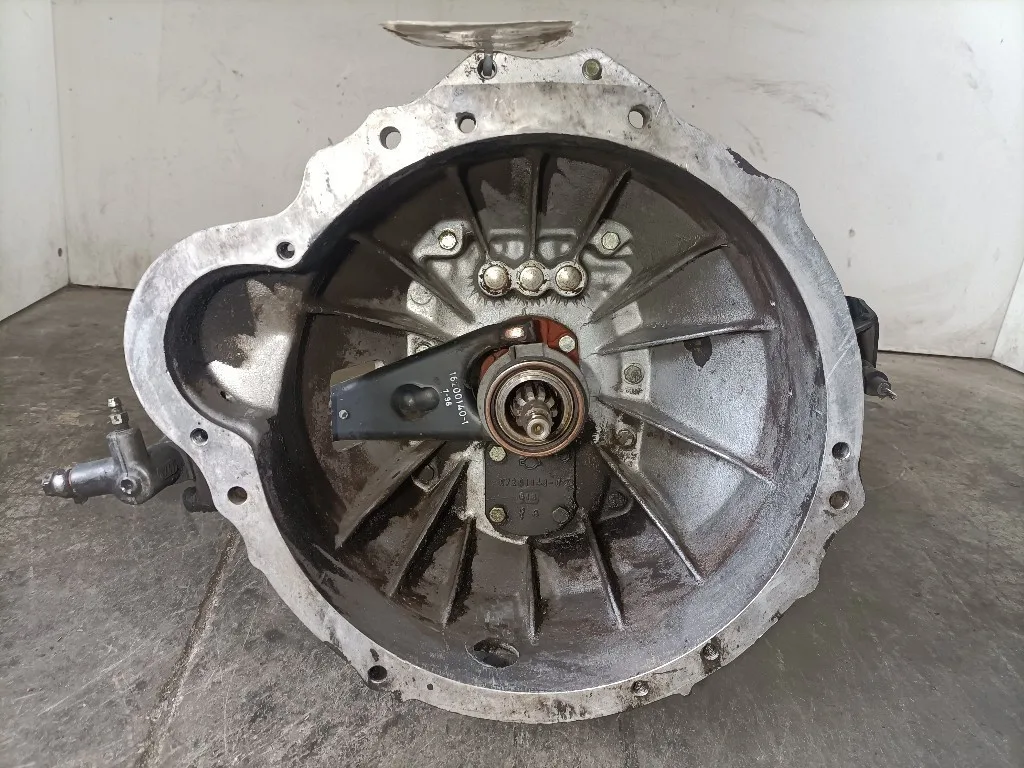 CAMBIO MANUALE COMPLETO NISSAN Trade Serie 07201146-0//32101-D8900 BD30TI diesel 2953 (87>04)